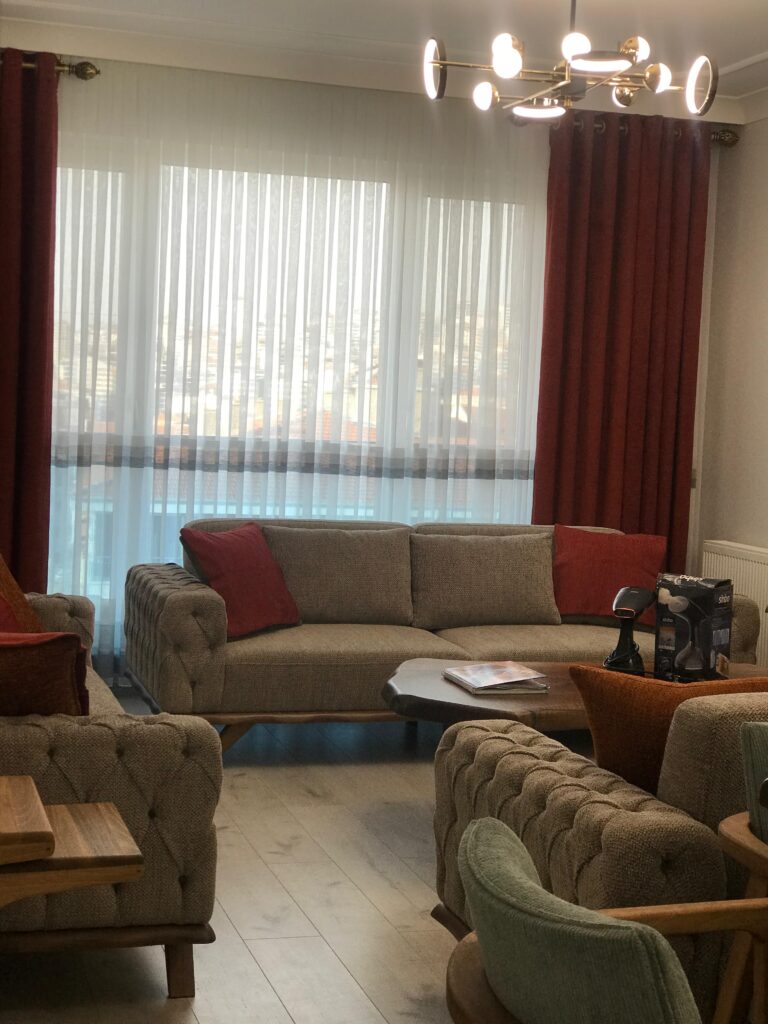 İTALYAN ŞÖNİL